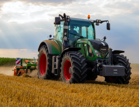 Tractor to reduce its carbon emissions with bus tech