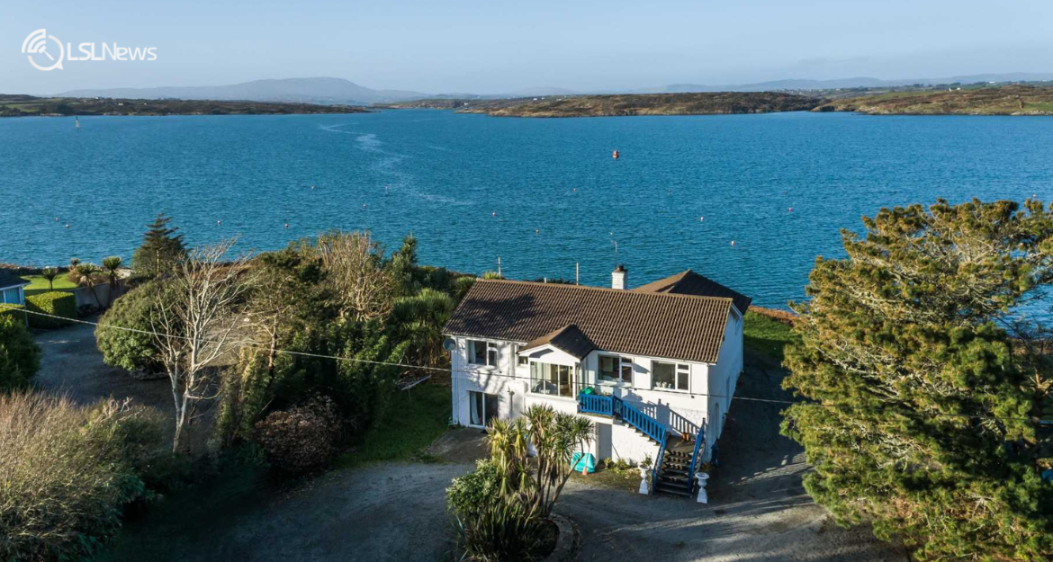 Waterfront Bliss: An Exclusive Opportunity in West Cork with Clooney, Coney Island