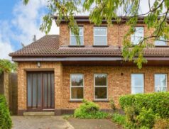 A Coveted Gem in Greystones: 138 Heathervue, A63VA47